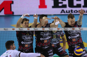 Muro Sir Safety contro attacco Lanza