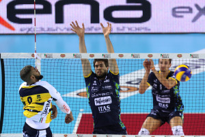 Muro Trento su attacco Ngapeth