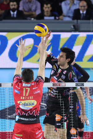 Stankovic supera Anzani