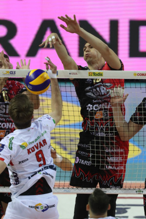 Podrascanin contro Kovar