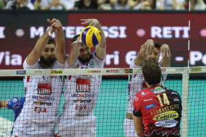 Sokolov e Cester su attacco Atanasijevic