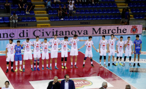 Cucine Lube Civitanova durante l'innno pre finale
