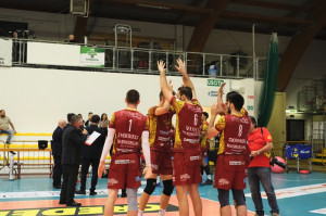 Ingresso in campo Vibo 