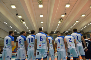 Tipiesse Cisano entrata in campo 
