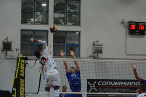 ristic contro pistolesi