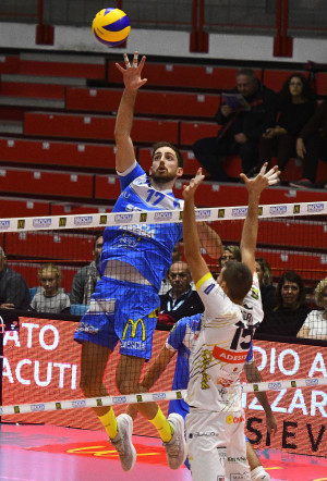 Dane Mijatovic attacco