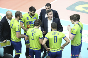 Time out Top Volley Latina