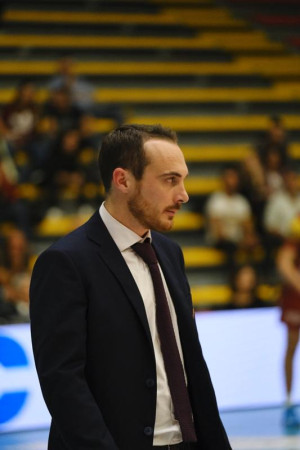 Primo piano coach Valentini 