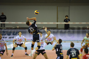 Attacco di Elia Bossi
