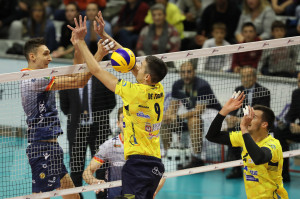 Russo a Muro su De Togni