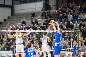 a rete tra Zoppellari Francesco (monini) e Treial Henri (Synergy Arapy F.lli Mondov&igrave;)