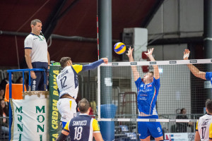 schiacciata Ottaviani Giuseppe (monini) muro Pistolesi MAtteo (Synergy Arapy F.lli Mondov&igrave;)