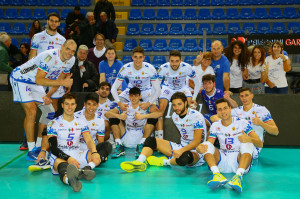 Eultanza finale con i tifosi - GoldenPlast Potenza Picena