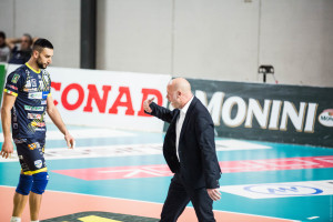 coach Firenze Luca da la carica ai suoi (BCC Leverano)
