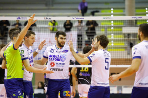 esultanza top volley latina