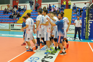 ingresso in campo Tipiesse Cisano