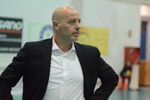 Coach Zecca