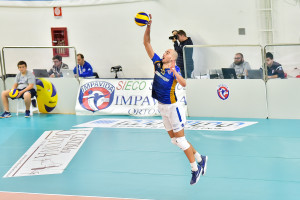 Menicali Salto Float