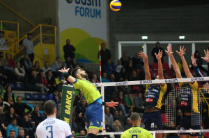 Calzedonia Verona, Top Volley Latina 
