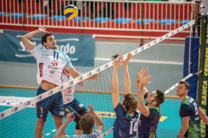 Attacco Marini