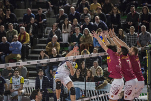 schiacciata Mattia Rosso (monini) muro a tre (Roma volley)