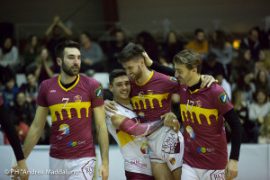 Esultanza Roma Volley con Antonucci, Titta, Sperotto e Paolucci