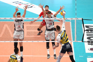 Muro di Milano su Zaytsev
