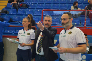 Arbitri e allenatore  Castiglia
