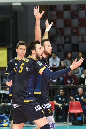 Esultanza Olimpia Bergamo Bergamo