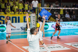 esultanza coach Tardioli (monini)