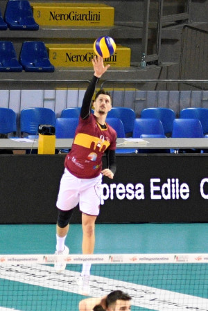 lo schiacciatore ROSSI Lorenzo -  Roma Volley