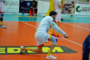 il capitano Matej Cernic in ricezione