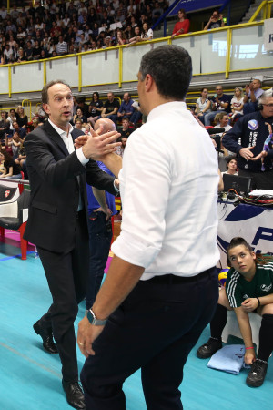 Saluto tra Bernardi e Giani