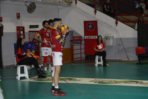 Bruno bacia il pallone