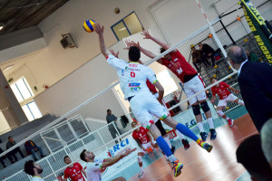 Attacco dell'opposto Pag Milan Bencz