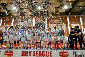 I festeggiamenti dell'Itas Trentino per la conquista della Del Monte Boy League 2019