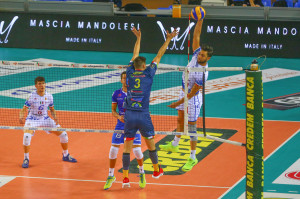 Attacco dello schiacciatore Paolo Luigi Di Silvestre - GoldenPlast Potenza Picena