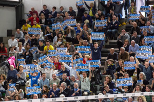 pubblico di casa 