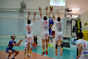 Ancora Di Silvestre all'attacco