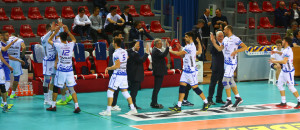 Saluto di ingresso in campo - GoldenPlast Potenza Picena