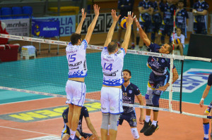 Attacco dello schiacciatore Centelles Rosales Hiroshi - Videx Grottazzolina