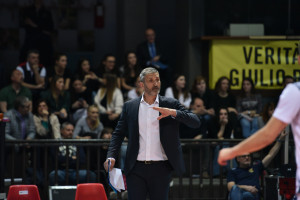 Coach Cuminetti