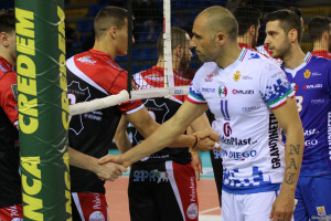 Saluto tra le squadre - GoldenPlast Potenza Picena