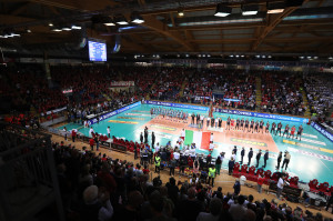 Inno a squadre schierate