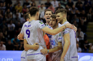 Esultanza top volley Latina