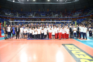POLISPORTIVA MILANESE CON LE DUE SQUADRE