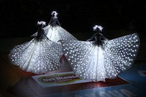 Evoluzioni delle danzatrici