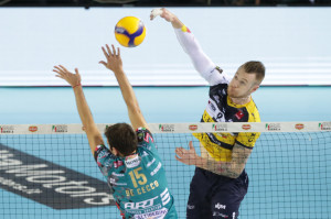 Zaytsev in attacco