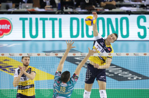 Mazzone ( Modena) contro Podrascanin (Perugia)