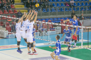 Attacco dello schiacciatore Stefano Gozzo - Mosca Bruno Bolzano